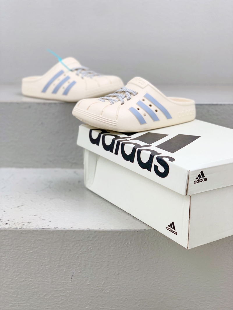 Adidas slippers